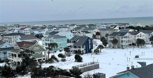 Southeastern NC islands and coast digging out from 10 to 17 inches of snow — see snowfall totals