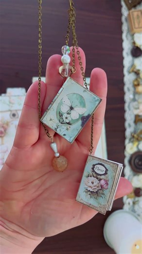 🌻FREE!🌻Mini Books Bookmark | Petals & Parchment Spring Event #junkjournal #diycrafts #minibook