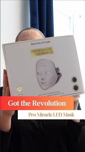 Super excited to have finally got my hands on the NEW Pro Miracle LED Mask from Revolution