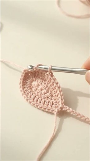 Watch till end| Crochet lily Flower | Easy Crochet Tutorials & Beautiful Flower Patterns
