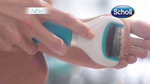 50 Million feet in the world now use Scholl’s Velvet Smooth Express Pedi. And guess what! It now comes with Diamond Crystals! #VelvetSmoothMe | Scholl Arabia
