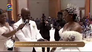 Luisa e Salvador, popularmente conhecidos por Mr. Bow e Liloca são oficialmente Casados. Acompanhe agora e em directo, na Stv e StvPlay, clicando aqui 👉🏾 https://play.stv.co.mz/directo #Stv #Soicotelevisao #Stvplay #Gruposoico | STV