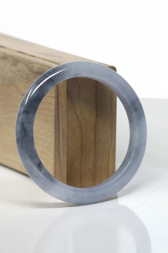 What does Black Jade look Like? 🖤 Balck jade ranges from soft, cloudy charcoal tones (aka Wuji, named after Silkie Chicken) to deep jet black. And the coolest part is, for high end black jade, they are often actually so green they appear black. Shine a light through it, and the green will truly shine through 💚 #wuji #blackjade #jade #realjade #jadejewelry #feicui #ngoc | Baikalla Jewelry - Fine Jadeite Jade Jewelers