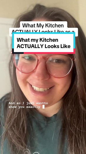 Did you know I’ve moved 3 times since I started The Practical Kitchen in 2019? Each kitchen has posed its own unique challenges and had its own benefits, but my current kitchen is by far the smallest, especially when it comes to counter and cupboard space. I’m not thrilled about it — I’d love a dishwasher, for one thing. But just because I have a small kitchen with limited cupboards and counter space doesn’t mean I can’t make all the recipes you see on my site. I know Instagram is all about ~aes