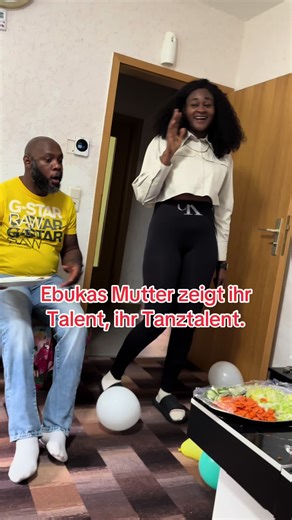 Ebukas Mutter: Ein überraschendes Tanztalent