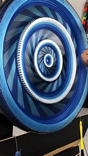 Thread Nail Art Magic | Outdoor Revival