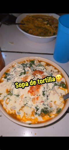 Sopa de tortilla receta fácil y rápida