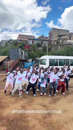 Inspiring Dance Performance in Mathare Slums by Kids | Itel Kenya Surprise
