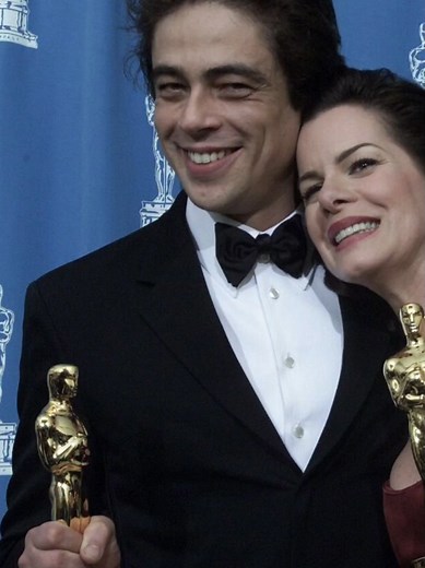 Benicio Del Toro at the 2001 Oscars | Iconic Moment