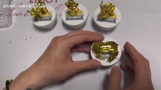 21K views · 620 reactions | รีวิวแกะกล่อง Saint Cloth Myth Appendix Gold Cloth Object 20th Anniversary Ver. | Saintseiyathaifanclub | Facebook