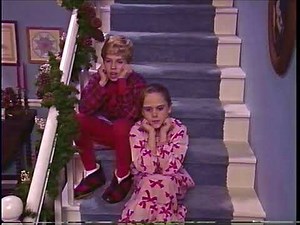 Barney: Waiting for Santa - Opening Scene and Song (1996 Version)