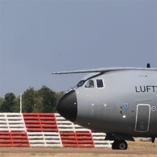 36 reactions | Up close with the Luftwaffe’s Airbus A400M as it taxis with commanding presence at RIAT 2025. From its distinctive prop whine to its sheer size and agility, this tactical airlifter is a modern marvel in motion. ✈️ #A400M #Luftwaffe #RIAT2025 #AirbusA400M #TacticalAirlifter #MilitaryAviation #RIAT #AviationLovers #AirshowCloseUp #Planespotting #GermanAirForce #HeavyLifter #AirPower #AvGeek #AirshowMagic Ask ChatGPT | The Flying Duck77 | Facebook