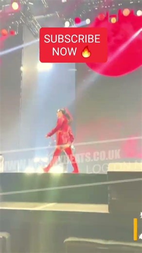 Band intro at o2 arena "Breakbeat" on the drums 🥁 #drummer #musicaldirector #drumming