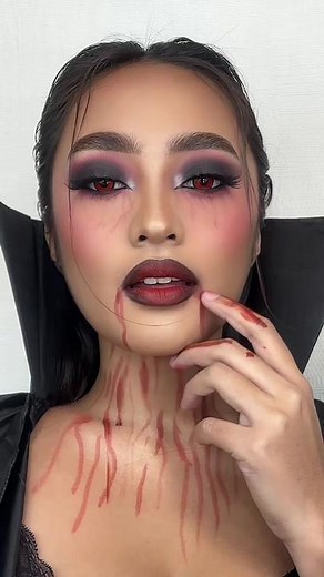 G21 Vampire Makeup Tutorial with GlamByGe