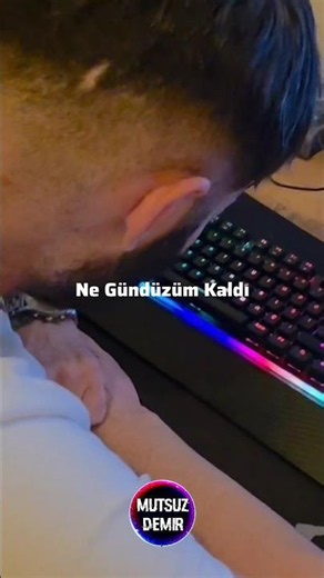 Bozo - Ne Gündüzüm Kaldı Ne Gecem Kaldı