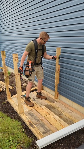 Turning Old Pallets into an outdoor Rustic Garbage Bin Storage and tes... | Pallet DIY Projects