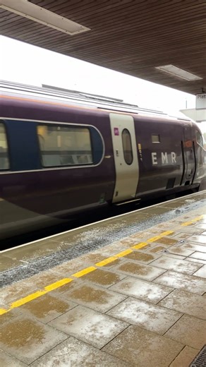 Class 222 Departing Leicester #shorts #trainspotting