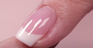 DIY Dip French Tip Tutorial On Natural Nails
