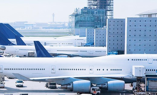 Airports & Air Traffic