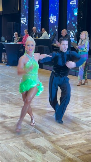 💃 Pro-Am Ballroom — dense composition, precise footwork, and artistic expression in every step. #Dance #olegastakhov #ballroomcompetition #professionaldanceperformance | Dance Lessons & Tutorials