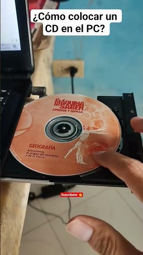 Cómo colocar un CD en el PC? #tutoriales