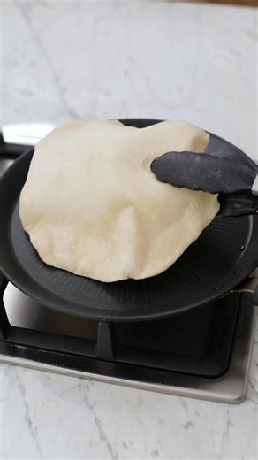 Kilani Latifat Omowunmi on Instagram: "Flat bread Recipe Ingredients 3 & 1/2 cups of Flour 1 & 1/4 cups of unsweetened yoghurt 1 & 1/2 teaspoons of salt . “¶Blessed be the Lord, who bears our burden day by day, The God who is our salvation! Selah.” ‭‭Psalms‬ ‭68‬:‭19‬ ‭AMP‬‬"