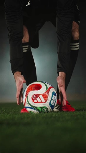 F50 ou Predator : La Rivalité sur le Terrain