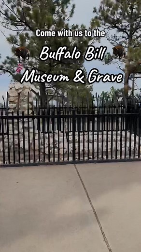 Looking to make the most of your next trip to Red Rocks? Follow the Lariat Loop to the Buffalo Bill Museum & Grave! Learn all about William F. “Buffalo Bill” Cody, enjoy spectacular views from atop Lookout Mountain, scoop up a souvenir and even spot some bison along the way, if you’re lucky 🦬 #redrocks #redrocksco #buffalobill #lariatloop