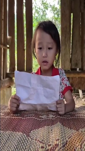 Poor Little Girl Left Alone Again | Emotional Story of a Lonely Child 💔