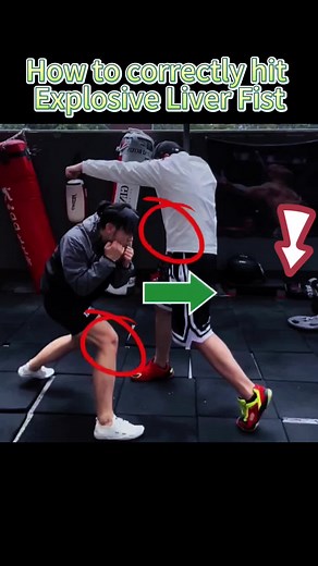 #foryou #fakeb #fightin #viral #combat #fyp #teaching #fakefighting #fightinteaching #boxing #boxing🥊