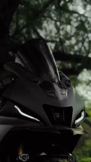 ￼ Look 👀 ￼ king R15 #song #dance