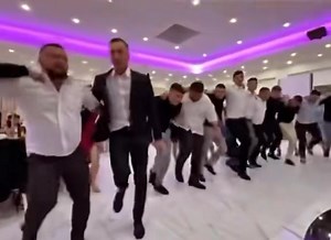 Ca la nunta. | Bacau Event