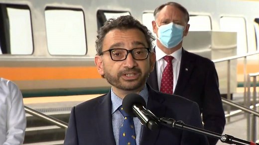 High-frequency rail line could cut travel time between Toronto and Ottawa, transport minister says