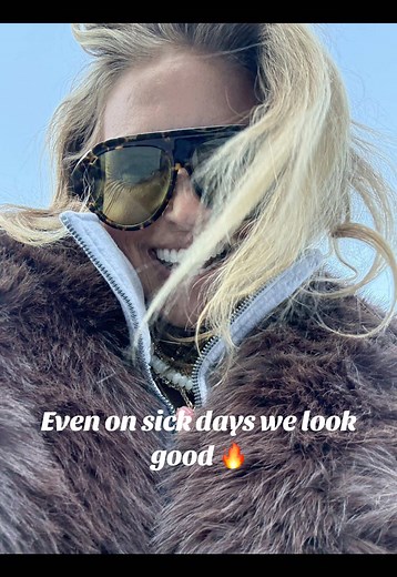 Everyone Up! Even when I don’t feel my best looking like shit doesn’t help me so get up and lock in 😎 Looking good is my medicine ❤️ #casualoutfits #casualstyle #amazonmusthaves #amazonfinds #fauxfur