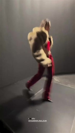 #yasminwijnaldum for Blumarine | yasmin wijnaldum