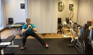 Around the world lunges. An excellent exercise to prepare for sports with cutting movement and to work glutes, hamstrings, and quads. | Shane Physiotherapy