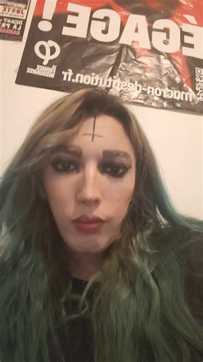 Vidéos de Harley Quinn (@harley.quinnlh) avec original sound - Lalia Saint Vire