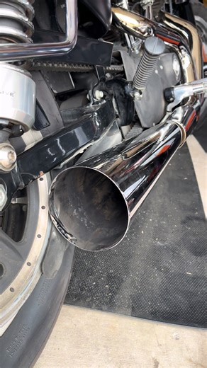 Removing Baffle from Harley Sportster for Loud Exhaust