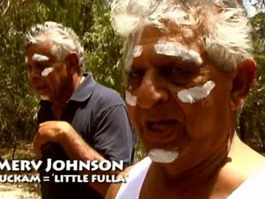 Gooreng Gooreng Dancers - Spirit Dance 'The day Captain Cook landed at 1770 QLD'