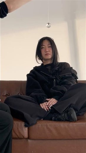 Can You Be Hypnotized by a Pendulum? Classic Hypnosis Induction #hypnosis #hypnotized #shorts