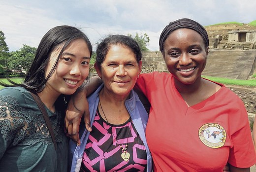 Escuela de Inglés — CIS | El Salvador