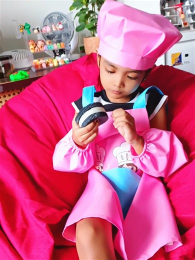 Best Waterproof Aprons for Cooking and Baking