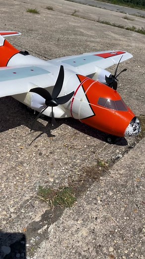 Cargo Plane Parachute Drop with Garage_RC