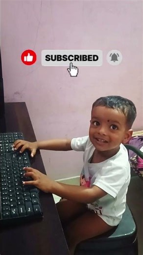 Aayu Using Computer 💻👶 | Cute Baby Tech #cutebaby #viral