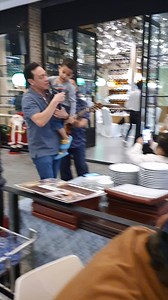 ใครบอกว่าแฟนคลับ เบิร์ด กับ ฮาร์ท มีแต่สูงวัยต้องรีบเปลี่ยนความคิดเลยครับ เพราะล่าสุดเราเจอแฟนคลับรุ่นจูเนียร์ แค่ 4 ขวบก็ร้อง Susan Joan ได้แล้ว #แฟนคลับเบิร์ดกับฮาร์ทมีแต่วัยหนุ่มสาวจริงๆครับ | Byrd & Heart