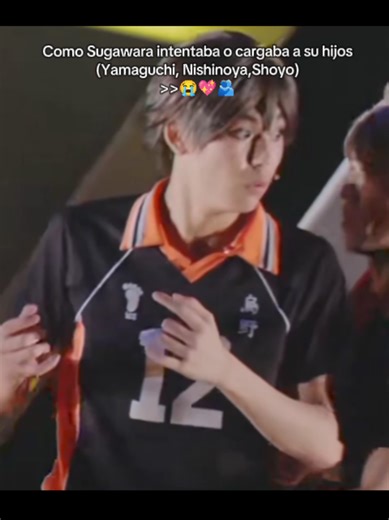 La adoración de Suga por su mami y la familia Karasuno