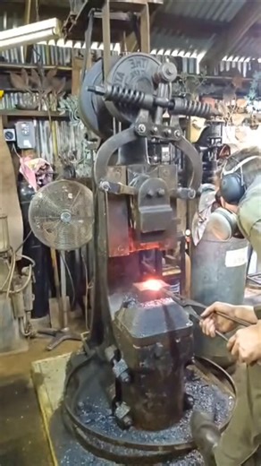 Power hammer forging