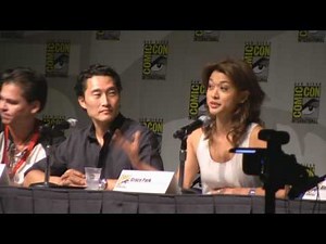 Grace Park talks about Battlestar Galactica and spoils it for Daniel Dae Kim comic con 2010