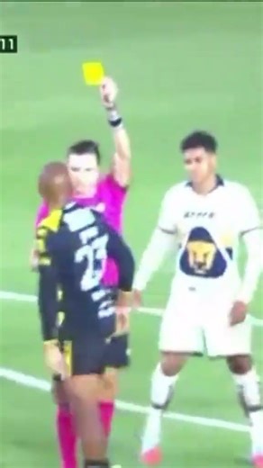 ​¡SE LE SOLTÓ LA CADENA A RONDÓN! 🔴⚽\n\n​En un cierre de locos, Salomón Rondón se fue expulsado ante