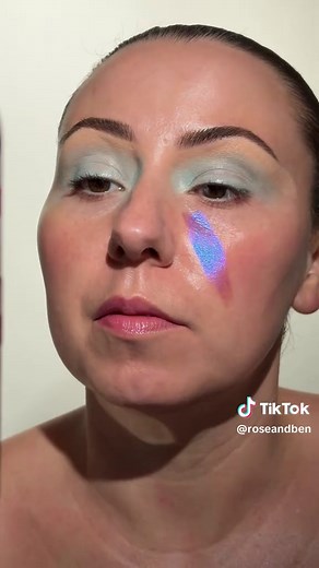 Replying to @neoculturetings I wanna roll around in it tbh. @bellabeautebar crystalize palette Eye base: @Laura Geller Beauty full coverage concealer- fair and City Color - sky Liners: @Hung Vanngo Beauty - along the lash line and personal preference Lashes: @Lilly Lashes self adhesive lashes- game changer Foundation: @Givenchy Beauty glow serum - 3C Corrector: @M·A·C Cosmetics peach Blush: @rhode skin - spicy marg Concealer: @Estée Lauder DW - 2.5C Bronzer: @NARS Cosmetics Laguna 3 Powder: Give